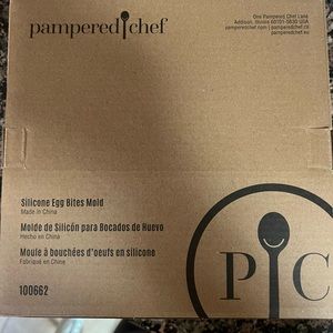 Pampered Chef silicone egg bite mold